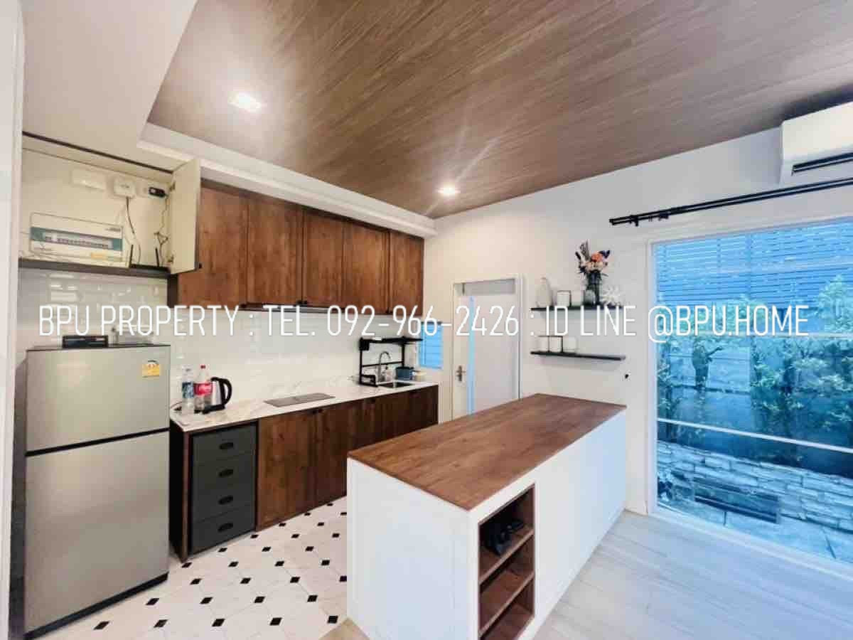 ให้เช่าทาวน์โฮมบางนา แบริ่ง ลาซาล : ** ให้เช่าทาวน์โฮม 3 ห้องนอน มีชั้นลอย** อินดี้ บางนา-รามคำแหง2 ใกล้ เมกะ บางนา