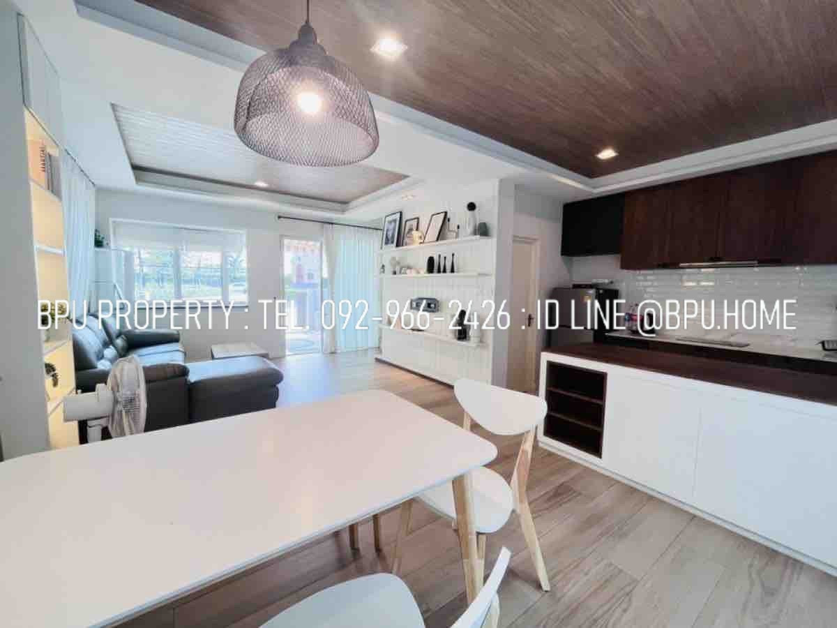 ให้เช่าทาวน์โฮมบางนา แบริ่ง ลาซาล : ** ให้เช่าทาวน์โฮม 3 ห้องนอน มีชั้นลอย** อินดี้ บางนา-รามคำแหง2 ใกล้ เมกะ บางนา