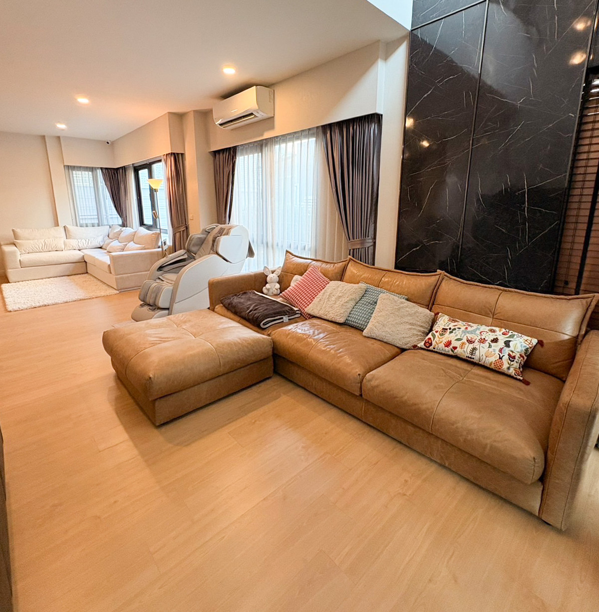 For SaleHousePattanakan, Srinakarin : The City Pattanakarn / 4 bedrooms (for sale), The City Pattanakarn / 4 Bedrooms (FOR SALE) FONT063