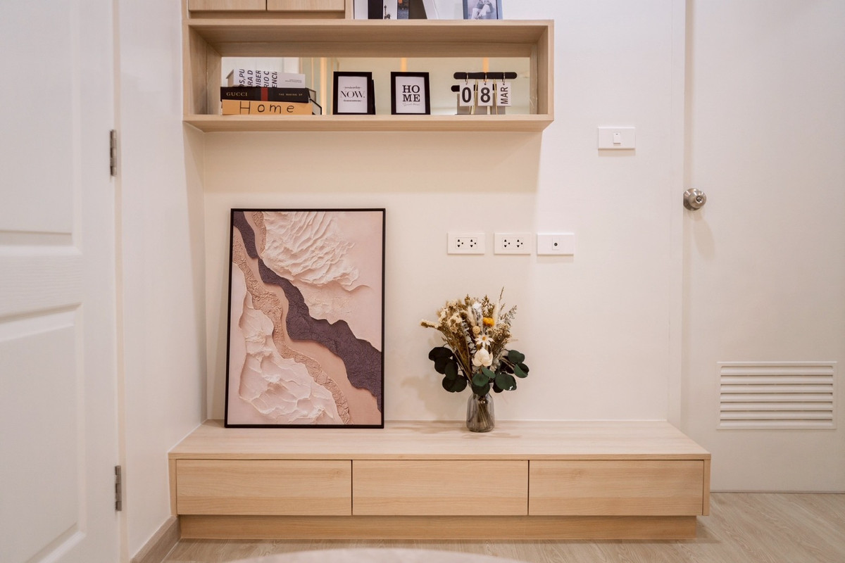 ขายคอนโดบางนา แบริ่ง ลาซาล : K-6801 ห้องสวย ตกแต่งใหม่ ใกล้ BTS แบริ่ง ขายด่วน ! ไอคอนโด สุขุมวิท 105  พร้อมอยู่