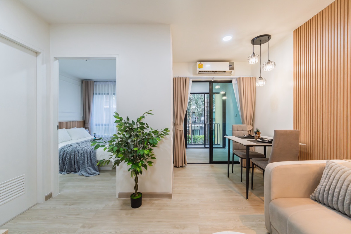 ขายคอนโดบางนา แบริ่ง ลาซาล : K-6801 ห้องสวย ตกแต่งใหม่ ใกล้ BTS แบริ่ง ขายด่วน ! ไอคอนโด สุขุมวิท 105  พร้อมอยู่