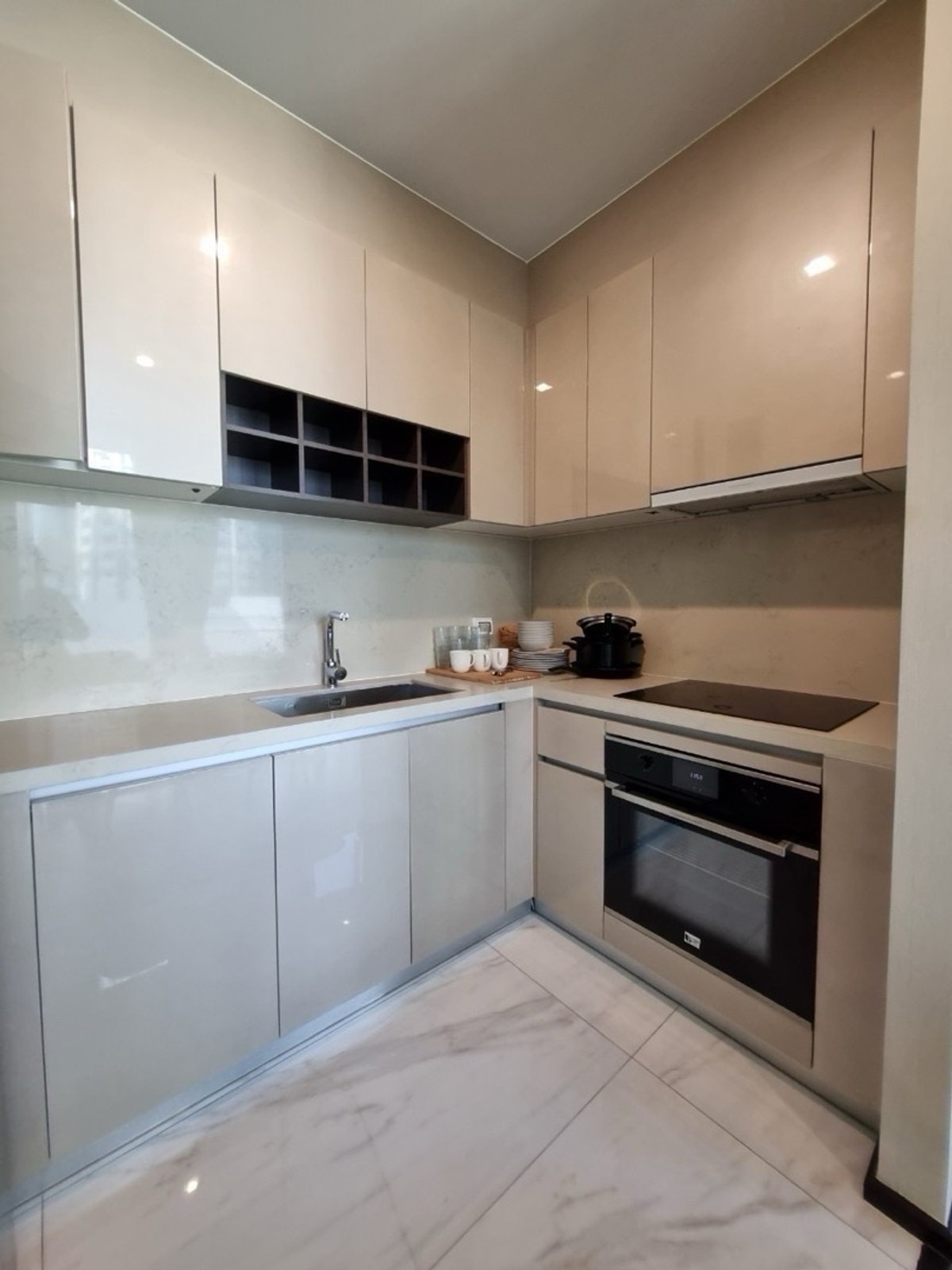 ให้เช่าคอนโดสุขุมวิท อโศก ทองหล่อ : LAVIQ sukhumvit57 BTS THONGLOR,, 🔥2Bedrooms 80,000/month🔥 HOT!! ☎️Call/Line: 094-162-4424