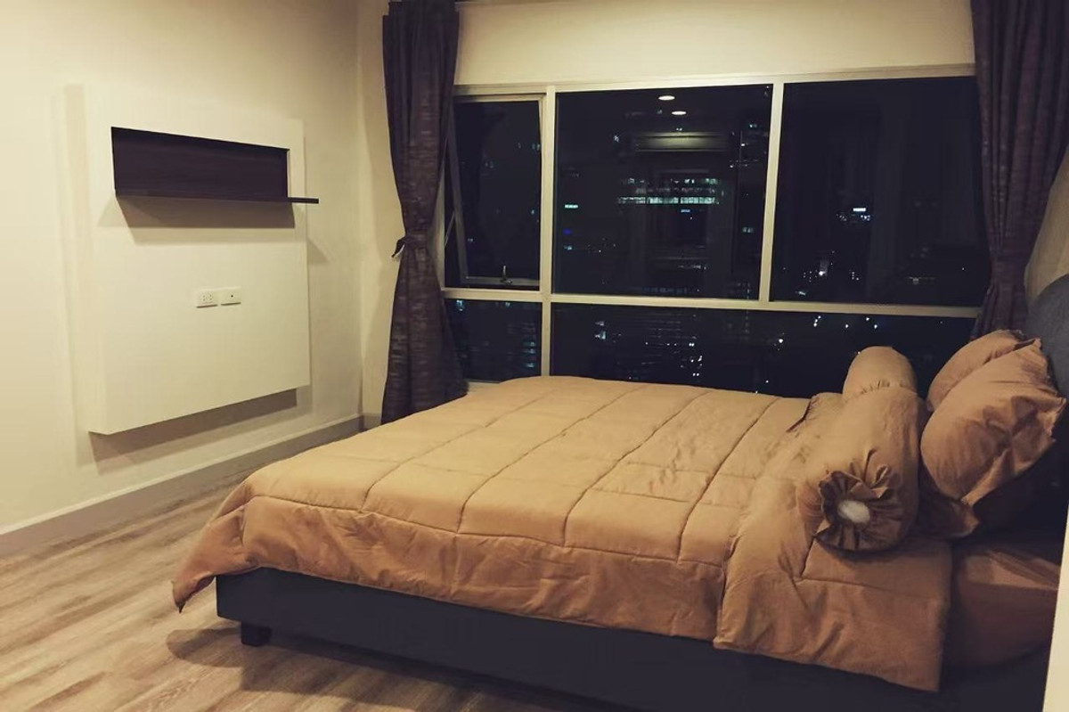 For SaleCondoSathorn, Narathiwat : 🔥 For Sale !! 🔥 Centric Sathorn -ST.Louis, 2 bedroom, 2 bathroom, big size, high floor 20++, rare item, Good location !! Code C20260300030 Special Deal!!📣📣