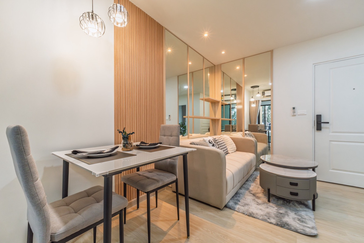 ขายคอนโดบางนา แบริ่ง ลาซาล : K-6801 ห้องสวย ตกแต่งใหม่ ใกล้ BTS แบริ่ง ขายด่วน ! ไอคอนโด สุขุมวิท 105  พร้อมอยู่