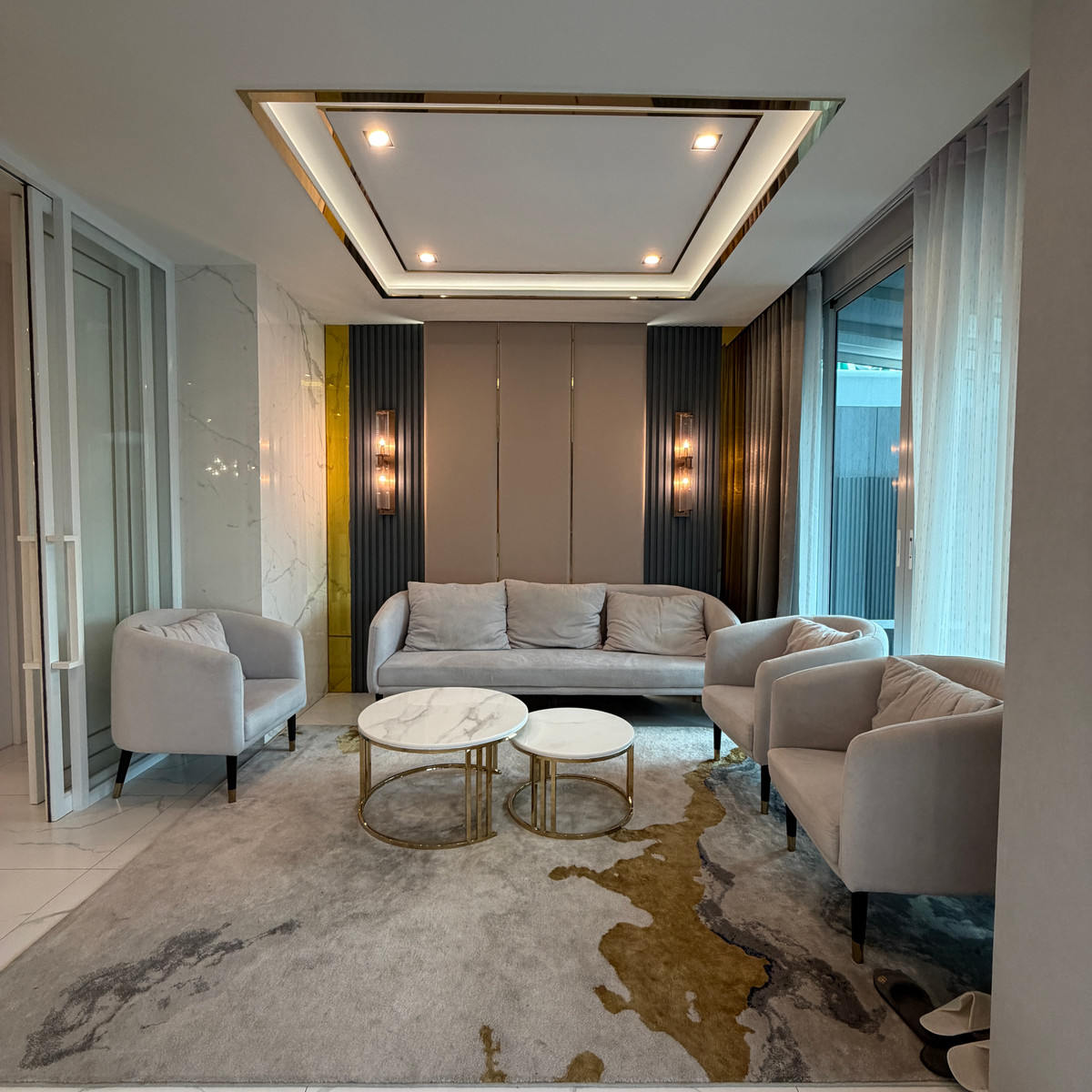 ขายบ้านโชคชัย4 ลาดพร้าว71 : ขายHome Office 5 ชั้น พร้อมลิฟท์ ติดห้างแบบเดินถึง — โซนเลียบด่วนรามอินทรา