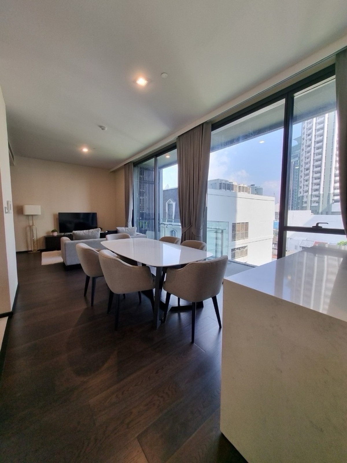 ให้เช่าคอนโดสุขุมวิท อโศก ทองหล่อ : LAVIQ sukhumvit57 BTS THONGLOR,, 🔥2Bedrooms 80,000/month🔥 HOT!! ☎️Call/Line: 094-162-4424