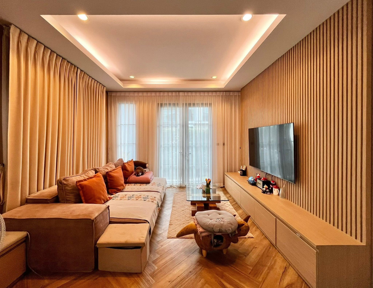 For RentHouseNonthaburi, Bang Yai, Bangbuathong : Luxury detached house for rent Setthasiri Village, Rama 5, fully furnished, near Lotus Nakhon In and The Walk Ratchaphruek.