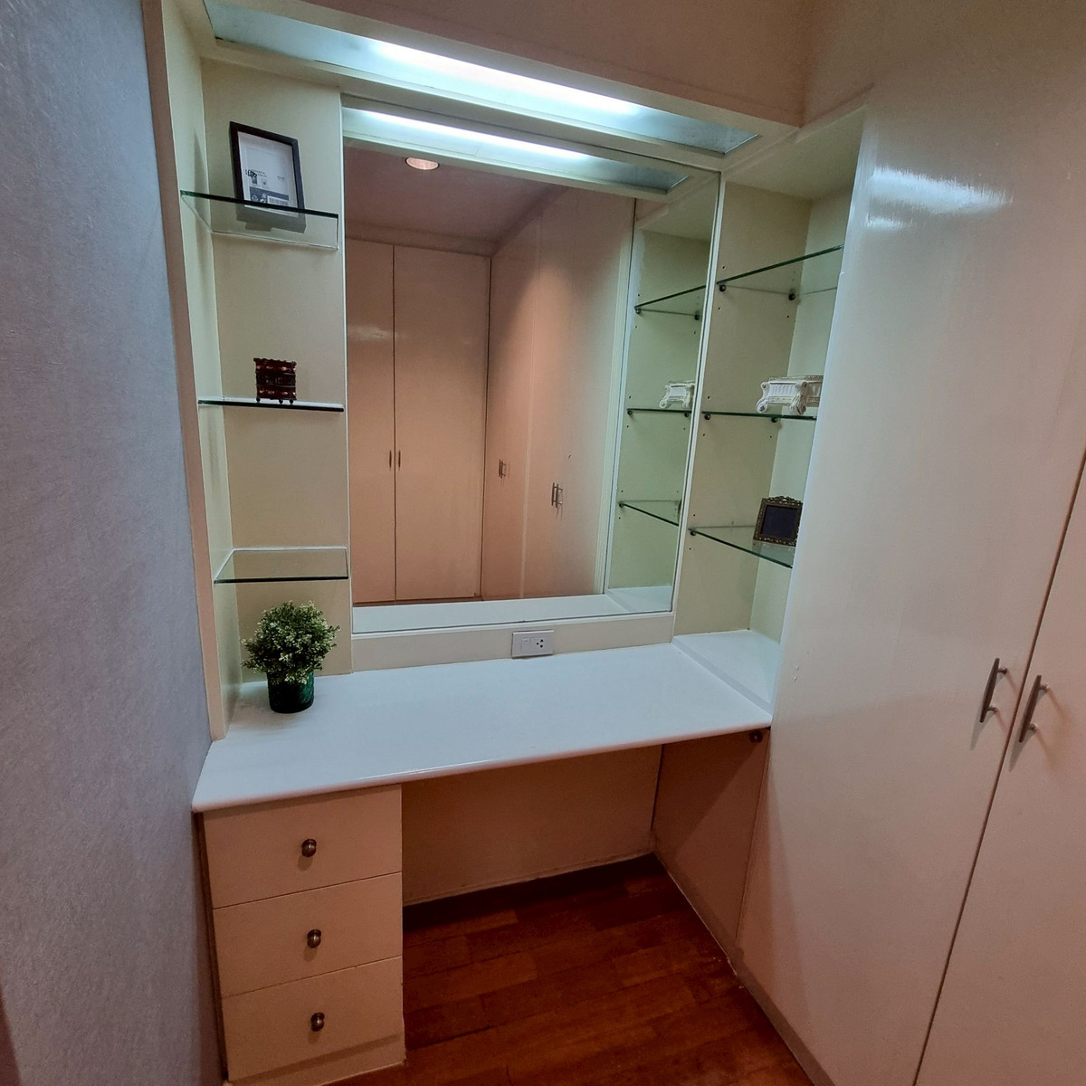 CondoSukhumvit, Asoke, Thonglor : ✨ Private kingdom 142 sq m in the heart of Sukhumvit 39✨ Wide area like living in a single house. With a 180 degree city view!📸