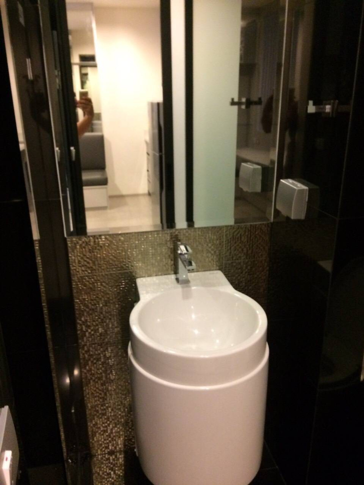 For RentCondoSukhumvit, Asoke, Thonglor : 💥CP-4241💥Rhythm Sukhumvit 36 - 38👉Line : @primahome