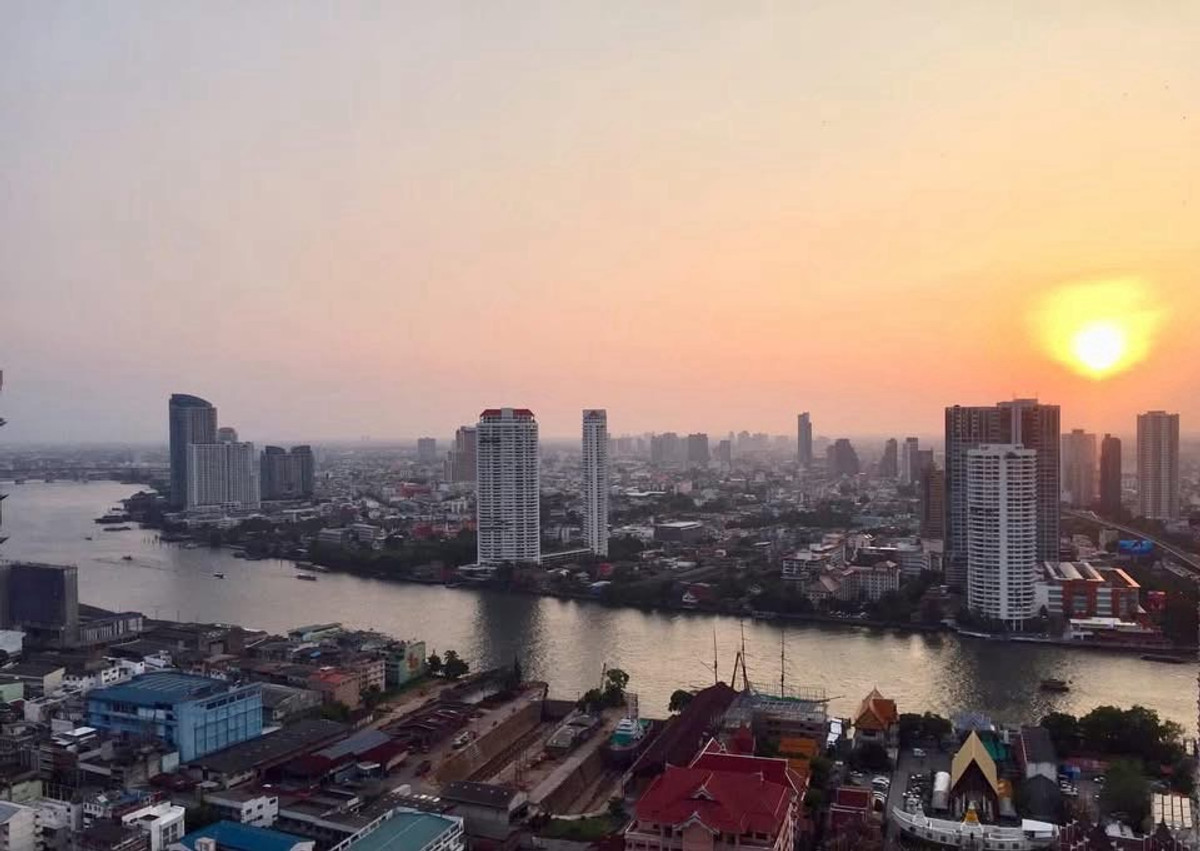 ให้เช่าคอนโดสาทร นราธิวาส : Rare item!! 
ให้เช่า RHYTHM SATHORN