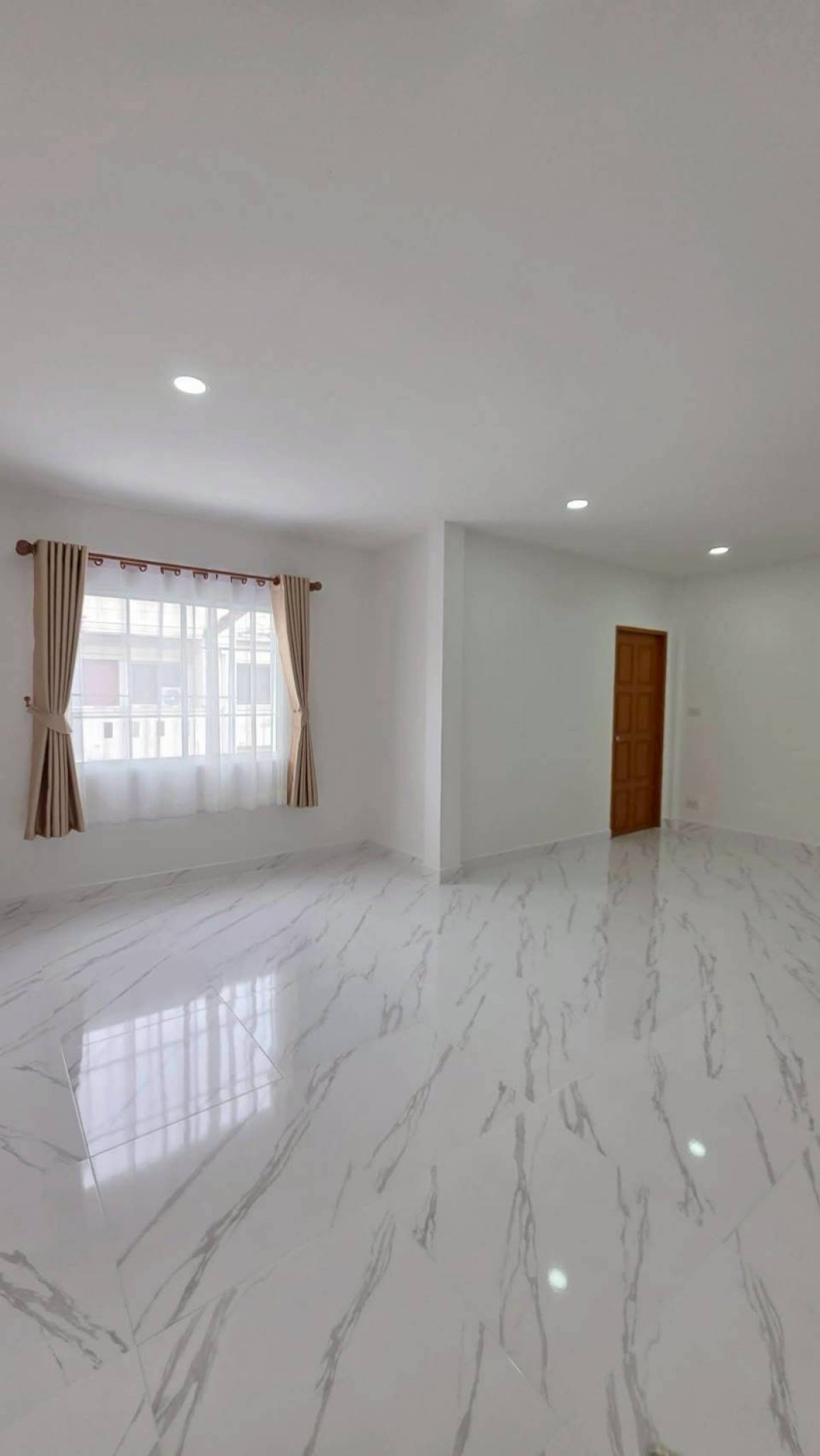 For SaleTownhomePathum Thani,Rangsit, Thammasat : For Sale Townhouse/Townhome , Baan Fah Rangsit, Khlong 4 , newly renovated , Bueng Yitho , Thanyaburi , Pathum Thani , CX-148869