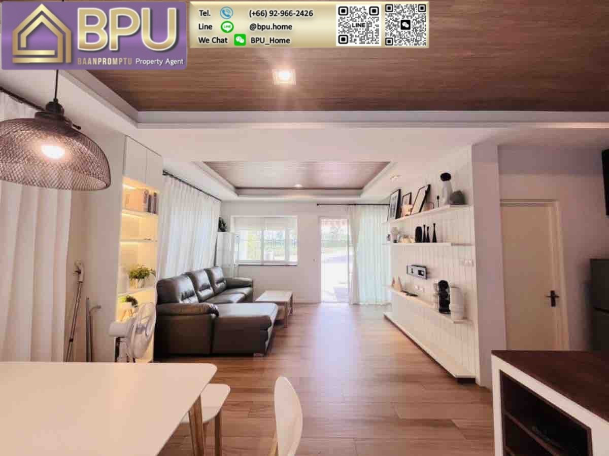 ให้เช่าทาวน์โฮมบางนา แบริ่ง ลาซาล : ** ให้เช่าทาวน์โฮม 3 ห้องนอน มีชั้นลอย** อินดี้ บางนา-รามคำแหง2 ใกล้ เมกะ บางนา