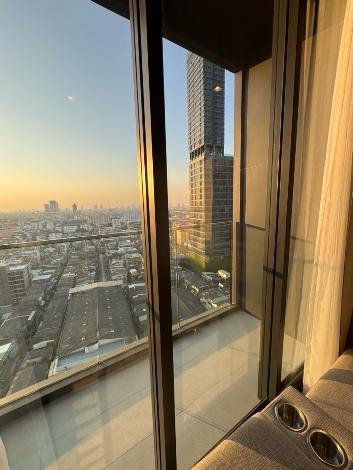 For RentCondoRatchathewi,Phayathai : The Address Siam-Ratchathewi 2Bedrooms 68,000/month,, Luxury Condo near BTS Ratchathewi✨ ☎️Call/Line: 094-162-4424