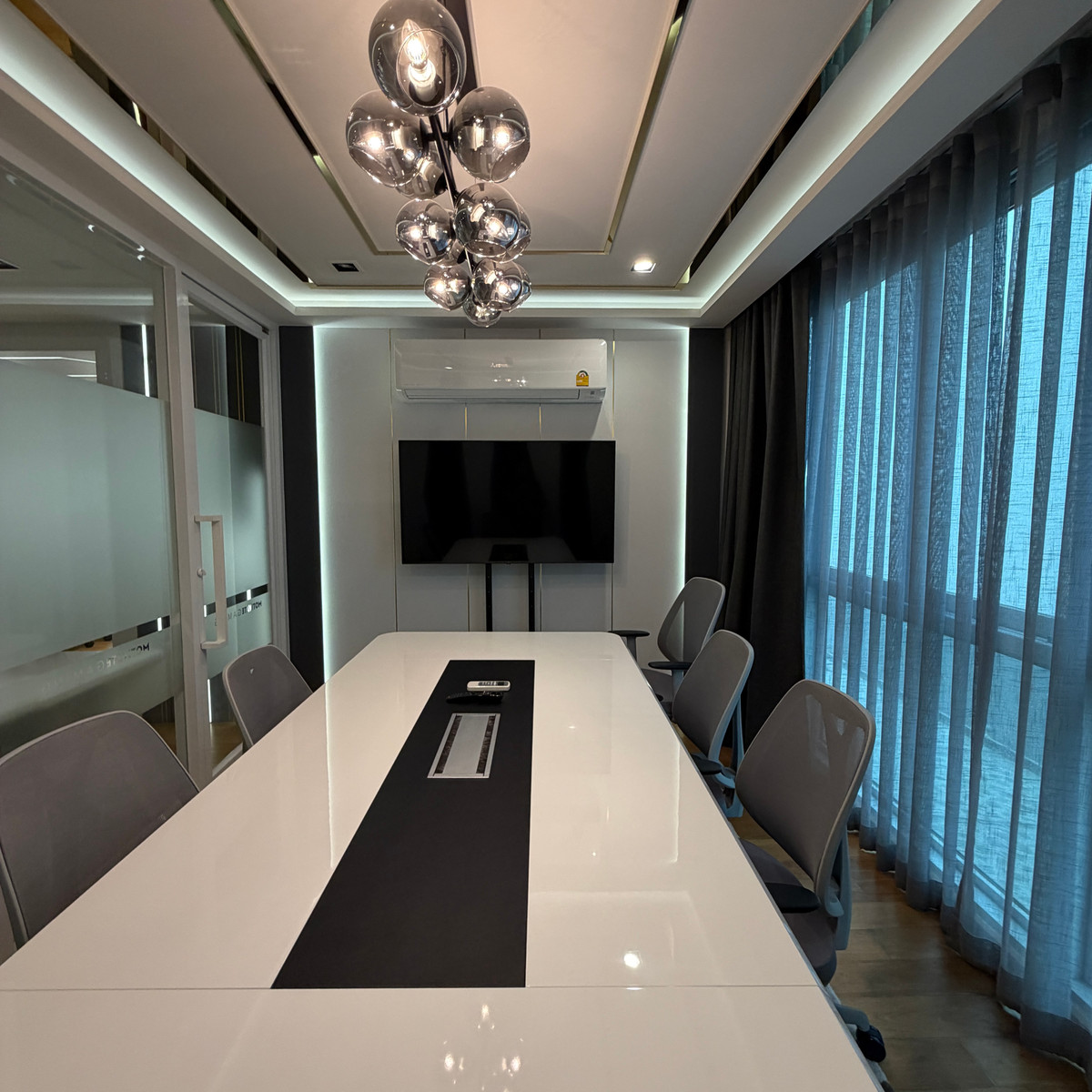 ขายบ้านโชคชัย4 ลาดพร้าว71 : ขายHome Office 5 ชั้น พร้อมลิฟท์ ติดห้างแบบเดินถึง — โซนเลียบด่วนรามอินทรา