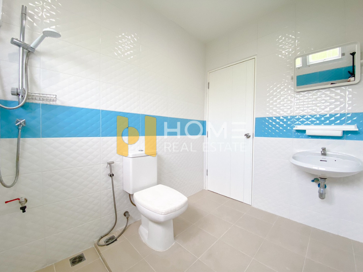 ขายทาวน์โฮมเลียบทางด่วนรามอินทรา : หมู่บ้าน 84 แมนชั่น / 4 ห้องนอน (ขาย), Moo Baan 84 Mansion / 4 Bedrooms (FOR SALE) FAHS040