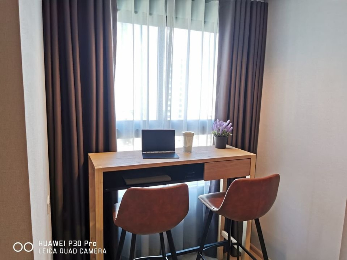 For SaleCondoWongwianyai, Charoennakor : Ideo Sathorn - Wongwian Yai / Studio (SALE WITH TENANT), Ideo Sathorn - Wongwian Yai / Studio (sale with tenant) PT128