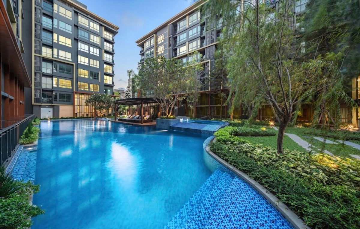 For RentCondoRatchadapisek, Huaikwang, Suttisan : For Rent ✨ Metro Luxe Rose Gold Phahol - Sutthisan ✨ Near MRT Sutthisan. Fully furnished with appliances.