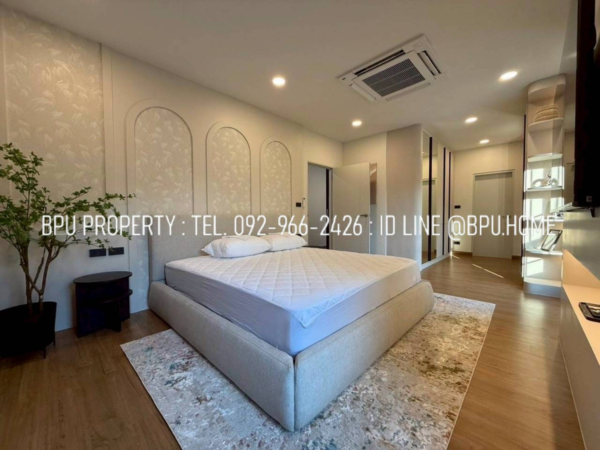 ให้เช่าบ้านบางนา แบริ่ง ลาซาล : ** ให้เช่าบ้านเดี่ยว 4 ห้องนอน ** Centro บางนา ใกล้ เมกะบางนา (โครงการใหม่ เฟส 2)