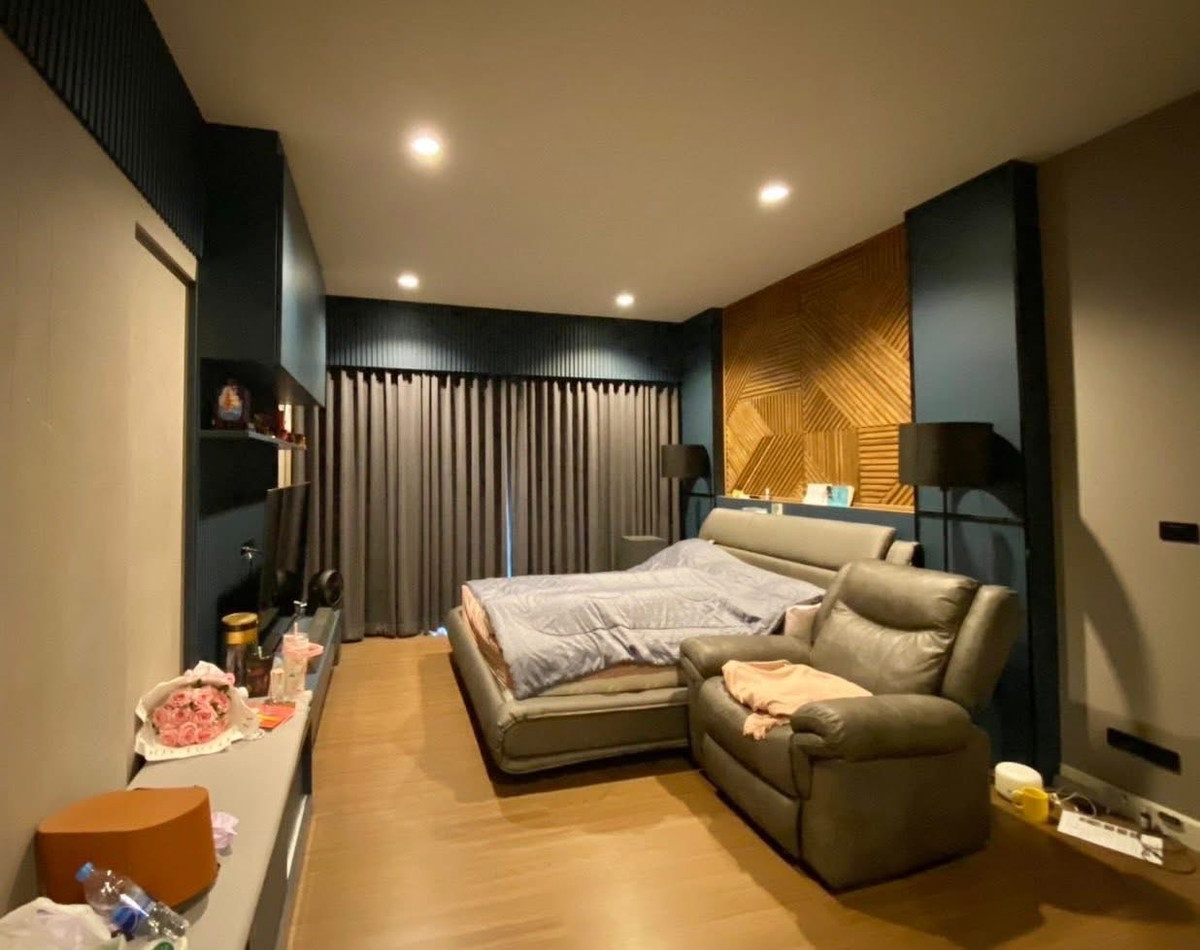 For RentHouseNonthaburi, Bang Yai, Bangbuathong : Luxury detached house for rent Setthasiri Village, Rama 5, fully furnished, near Lotus Nakhon In and The Walk Ratchaphruek.