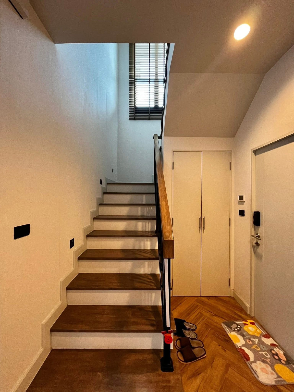 For RentHouseNonthaburi, Bang Yai, Bangbuathong : Luxury detached house for rent Setthasiri Village, Rama 5, fully furnished, near Lotus Nakhon In and The Walk Ratchaphruek.