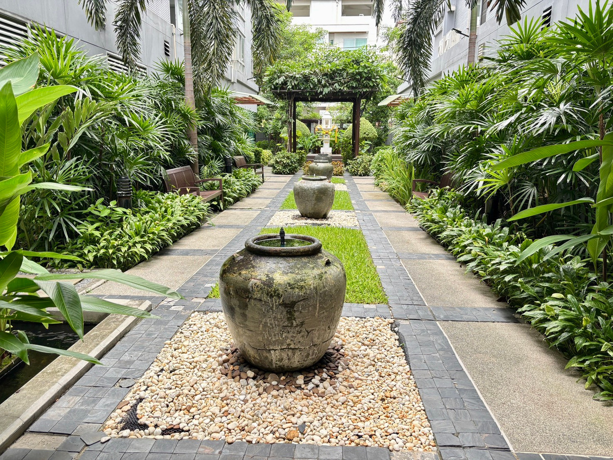 ขายคอนโดสาทร นราธิวาส : ขายคอนโด Sathorn Plus by The Garden – ทำเลสาทร ใจกลางเมือง-ซอยเย็นอากาศ 2ห้องนอน 2ห้องน้ำ  73.76 ตรม.