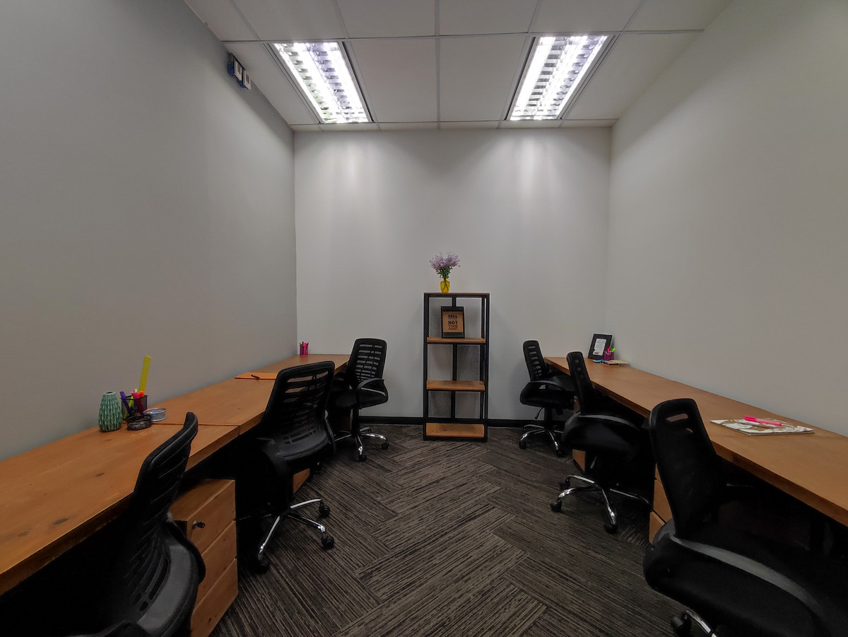 For RentOfficeRama9, Petchburi, RCA : Bangkok Office For Rent Rama9 Serviced Office G Tower Office Building Fully-Furnished Starting for 1 - 50 Workstations (Rental Price starting from 10,000 THB/month) closed to MRT Phra Ram9, Ratchada, Huaykhwang, Rama9