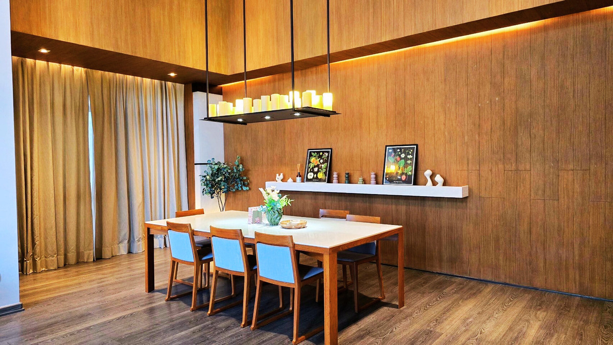 For RentCondoWitthayu, Chidlom, Langsuan, Ploenchit : 🌟 Ultra-Luxury Living in Ploenchit! FOR RENT: The Crest Ruamrudee – Massive 265.83 sq.m. Residence