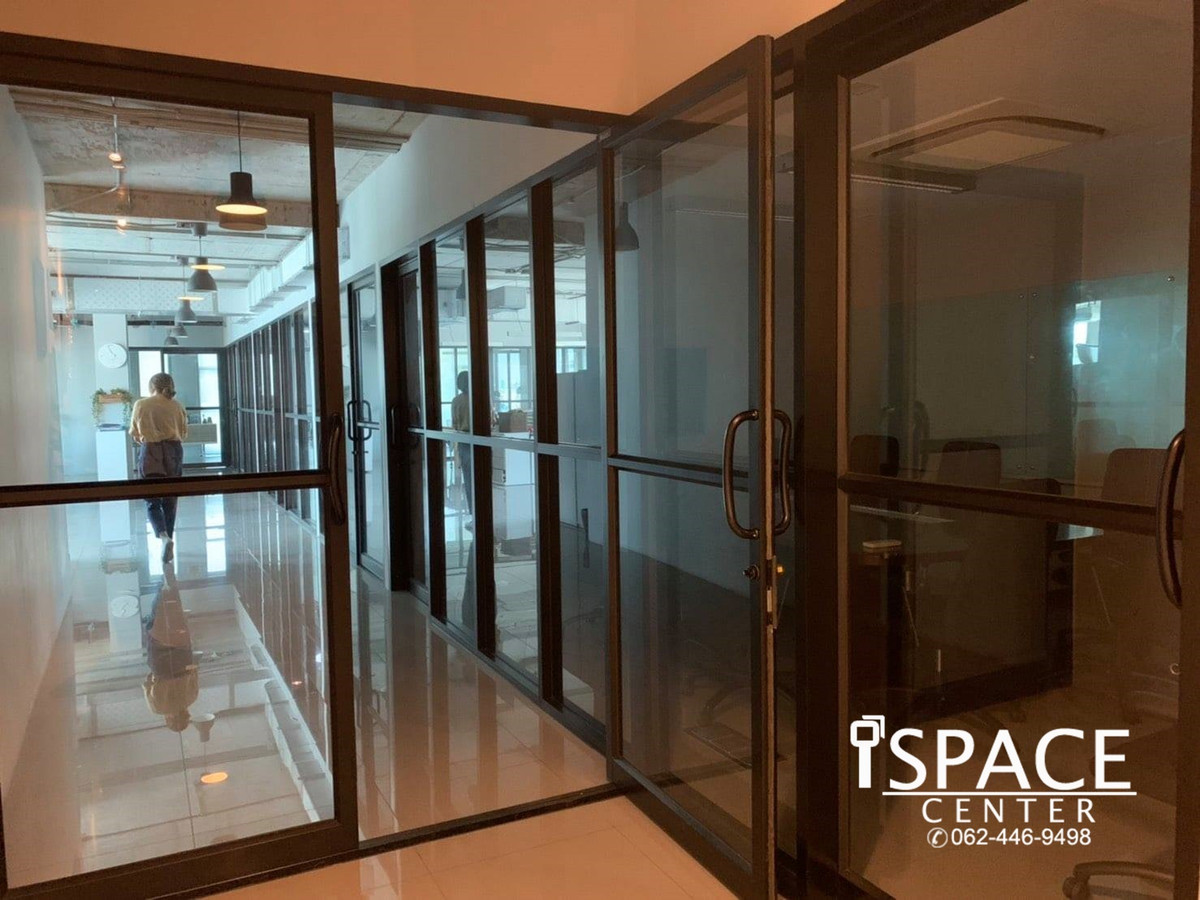 ให้เช่าสำนักงานอารีย์ อนุสาวรีย์ : ให้เช่าสำนักงาน  ใกล้ BTS อารีย์ เพียง 700 เมตร ทำเลดี ย่านพหลโยธิน เข้า-ออกสะดวก เหมาะสำหรับสำนักงานทุกประเภท