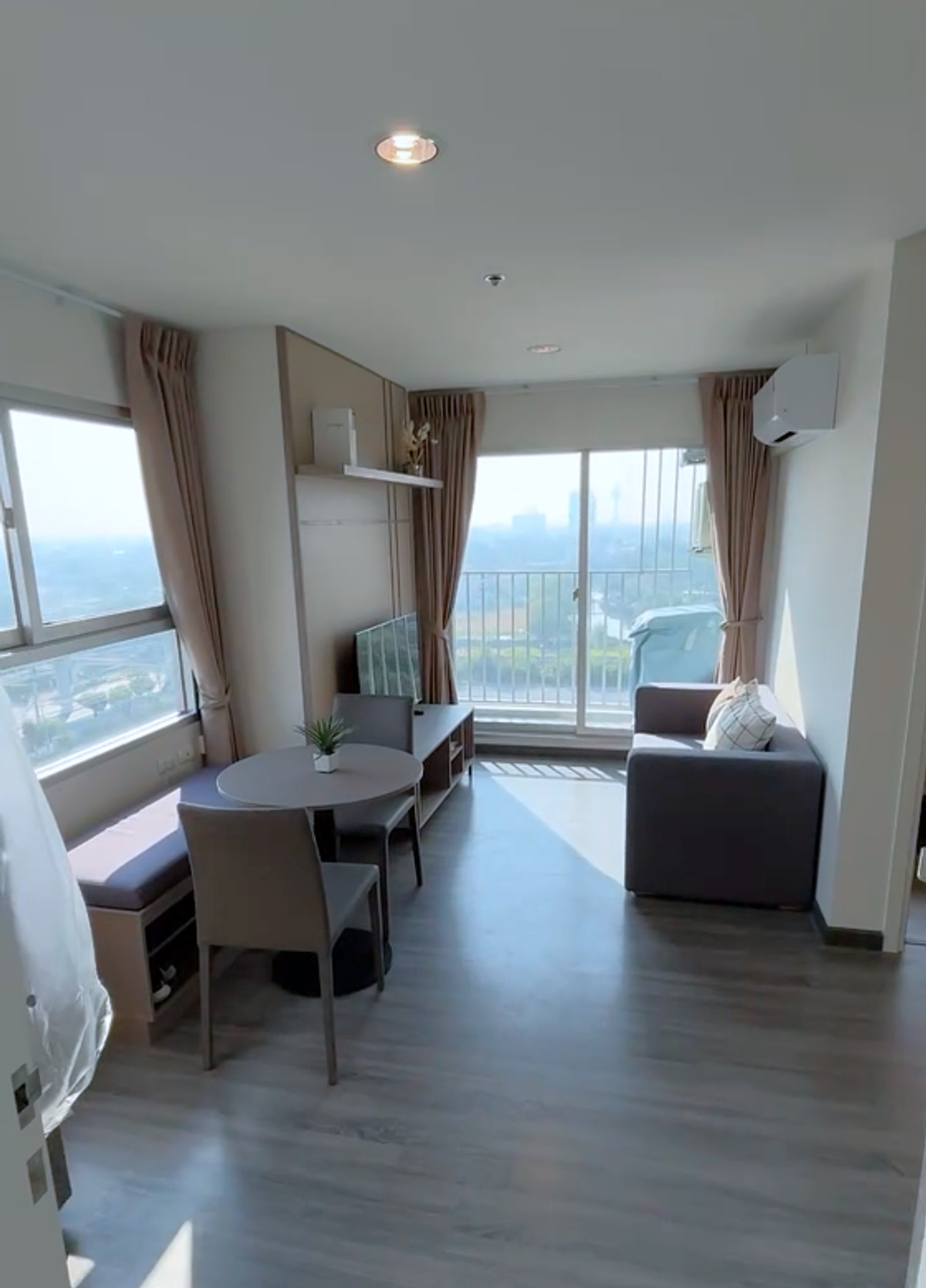 ให้เช่าคอนโดสมุทรปราการ สำโรง : 💥CP-10443💥ว่าง ให้ เช่า เดอะ ทรัสต์ คอนโด @บีทีเอส เอราวัณ👉แอดไลน์ @wincondo 