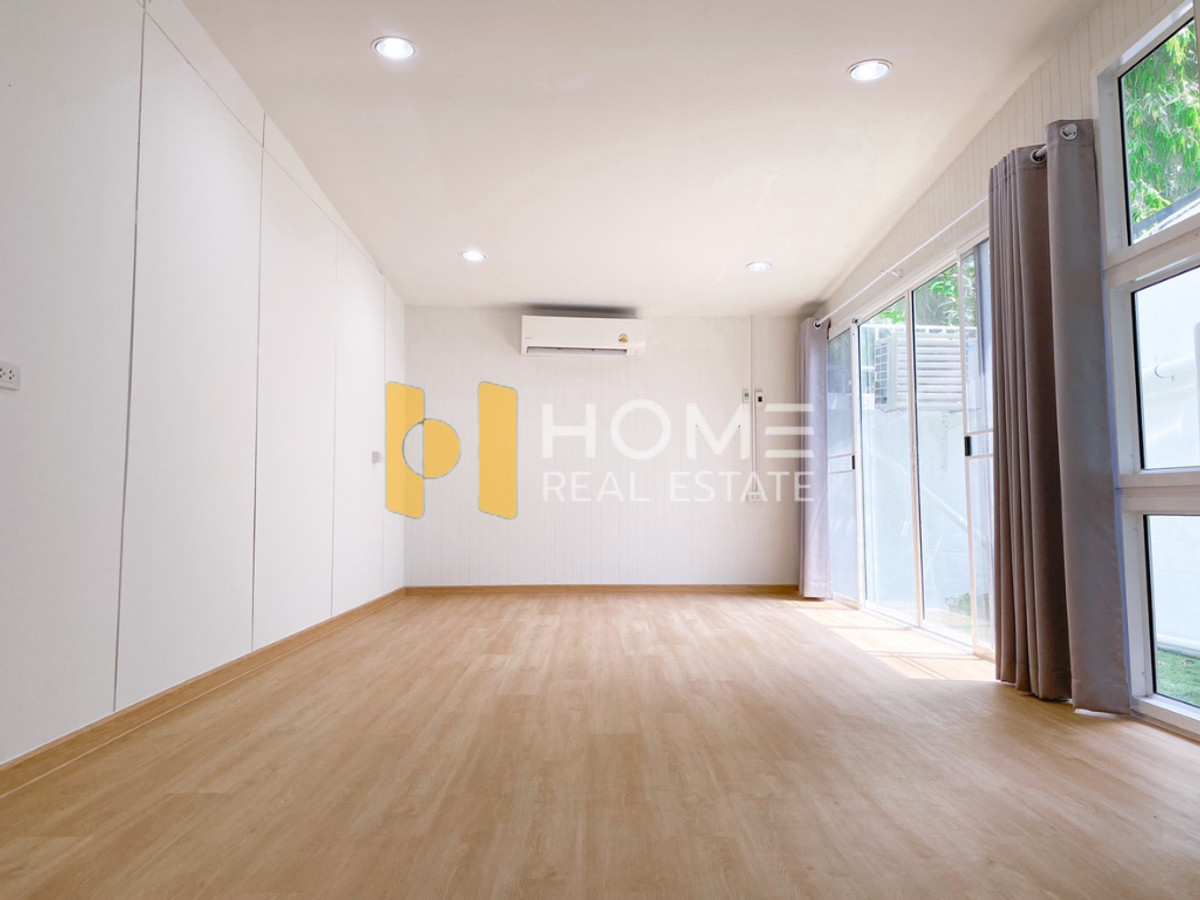 ขายทาวน์โฮมเลียบทางด่วนรามอินทรา : หมู่บ้าน 84 แมนชั่น / 4 ห้องนอน (ขาย), Moo Baan 84 Mansion / 4 Bedrooms (FOR SALE) FAHS040