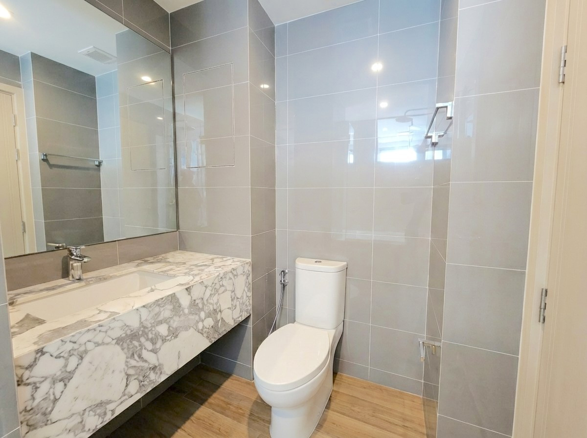 ขายคอนโดราชเทวี พญาไท : 🔥 ขายด่วน 🔥  FQ  ถูกสุด ต่อรองได้ สามารถนัดดูห้องจริงได้ ห้องสวย กว้าง  วิวดี  Call : 0619824959 Line ID :  elegant.289