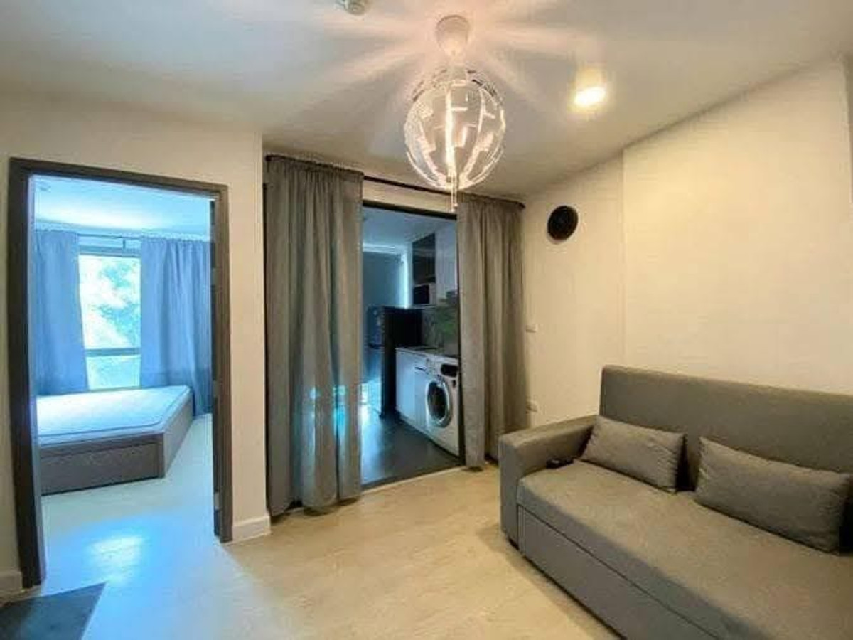 For RentCondoRatchadapisek, Huaikwang, Suttisan : For Rent ✨ Metro Luxe Rose Gold Phahol - Sutthisan ✨ Near MRT Sutthisan. Fully furnished with appliances.
