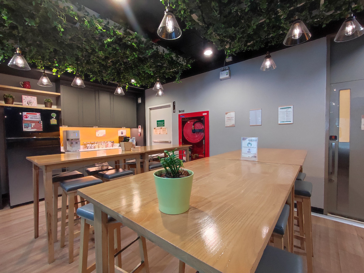 For RentOfficeRama9, Petchburi, RCA : Bangkok Office For Rent Rama9 Serviced Office G Tower Office Building Fully-Furnished Starting for 1 - 50 Workstations (Rental Price starting from 10,000 THB/month) closed to MRT Phra Ram9, Ratchada, Huaykhwang, Rama9