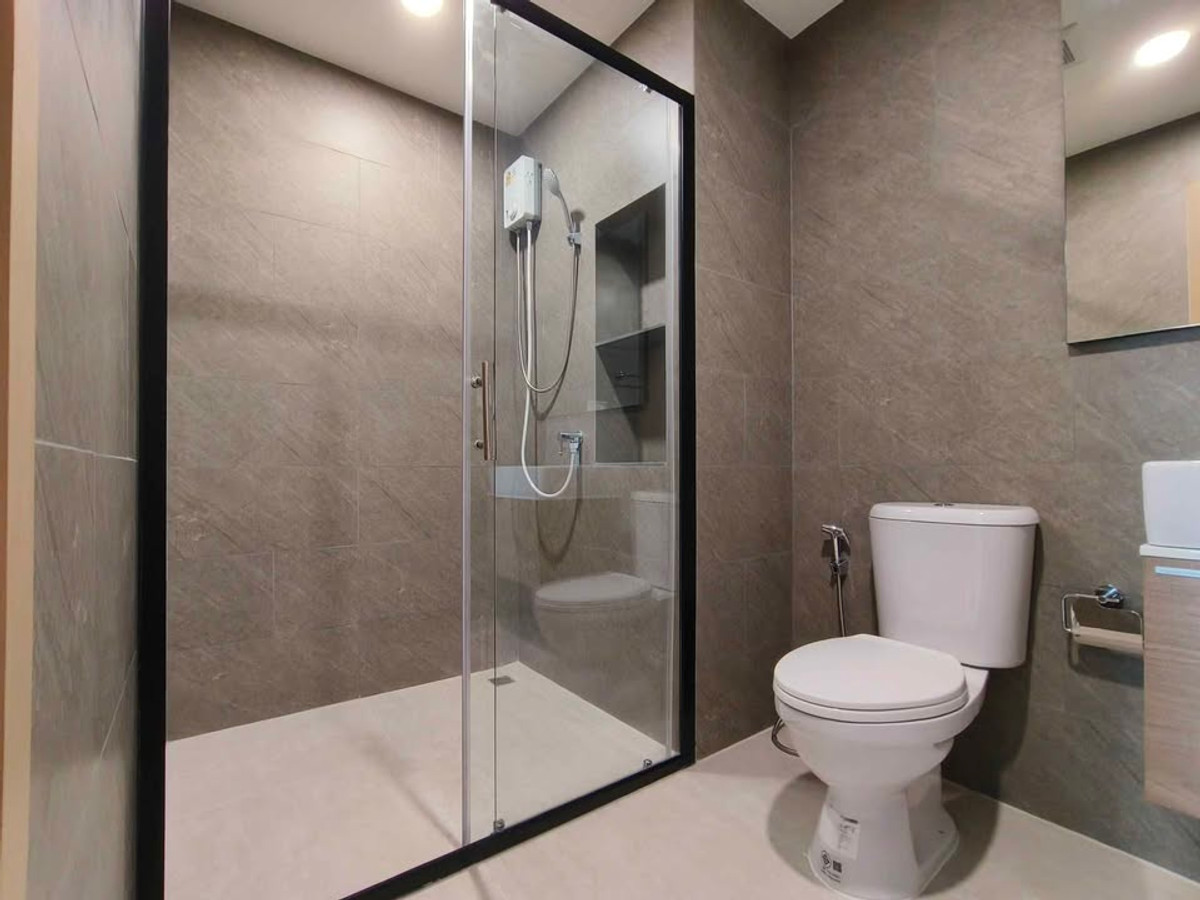 For RentCondoBang kae, Phetkasem : ⭐️ The Livin Phetkasem ⭐️ 1 bedroom, 1 bathroom, beautiful room decorated in a minimalist style. Fully furnished