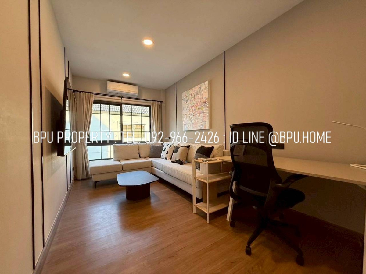 ให้เช่าบ้านบางนา แบริ่ง ลาซาล : ** ให้เช่าบ้านเดี่ยว 4 ห้องนอน ** Centro บางนา ใกล้ เมกะบางนา (โครงการใหม่ เฟส 2)