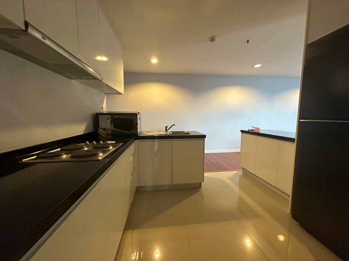 ให้เช่าคอนโดพระราม 9 เพชรบุรีตัดใหม่ RCA :  💥 FOR RENT   :   Belle  Avenue  Rama 9  Condo   💥  