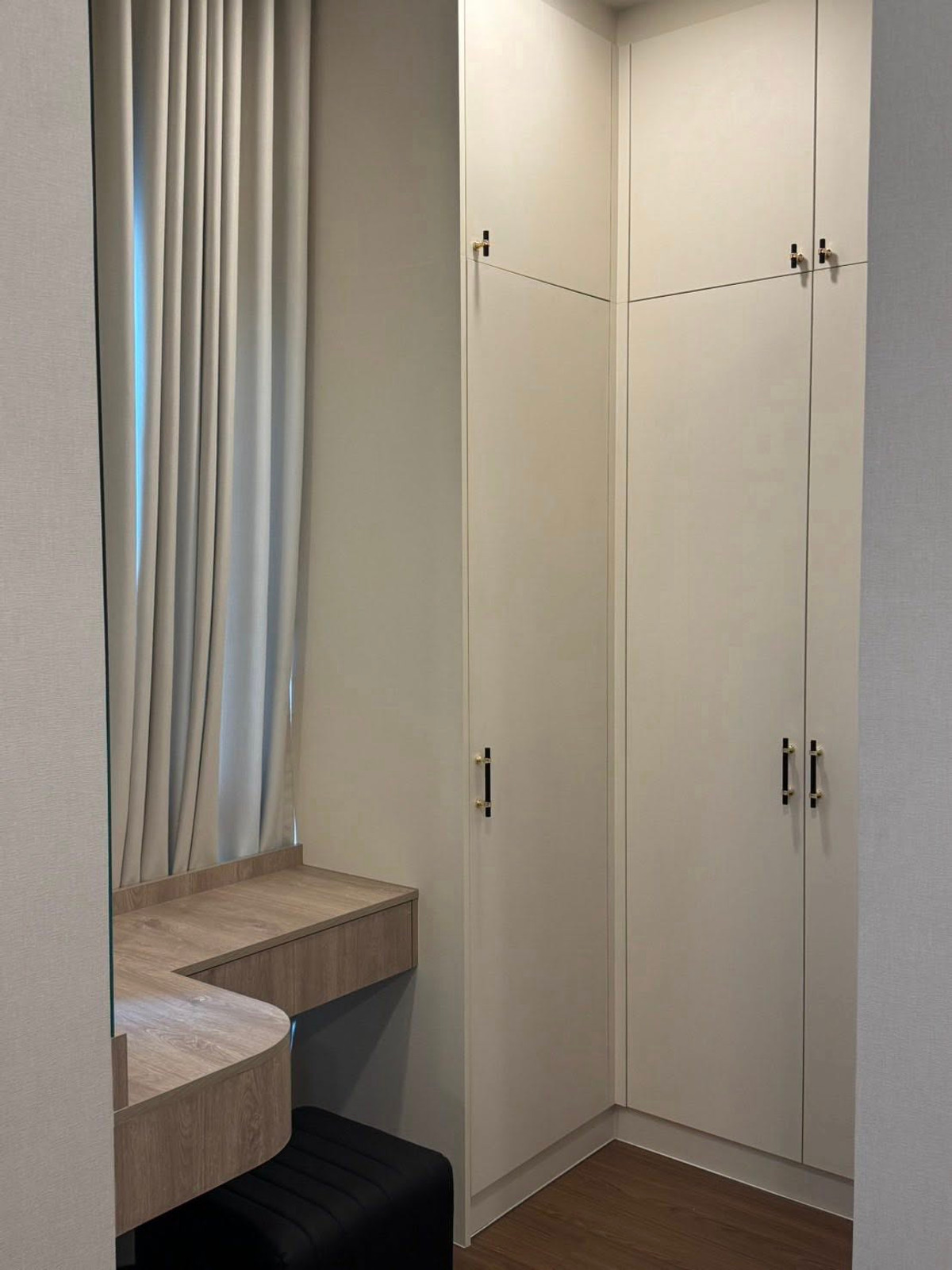 For RentHouseBangna, Bearing, Lasalle : For rent, 68 sq m, 4 bedrooms, 5 bathrooms, 3 parking spaces, 3-story detached house, The City Bangna 3.