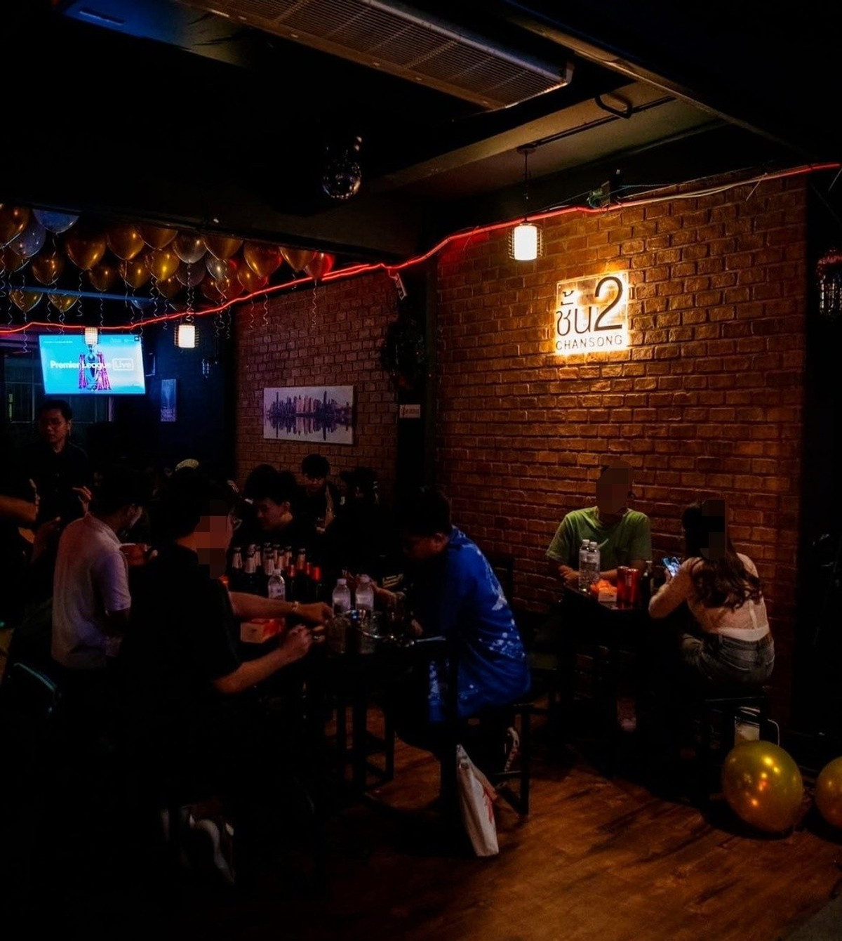 เซ้งร้านค้า/ตลาดนัดรัชดา ห้วยขวาง : เซ้งร้านชั้น2 ห้วยขวาง เหม่งจ๋าย ติดริมถนนใหญ่ จอดรถหน้าร้านได้ ตรงข้ามแม็คโคร