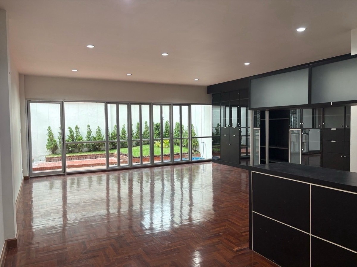 ทาวน์โฮมสยาม จุฬา สามย่าน : ✨ขาย/ให้เช่า อาคาร 7 ชั้น ทำเลสยาม-บรรทัดทอง รีโนเวทใหม่ทั้งหลัง ✨