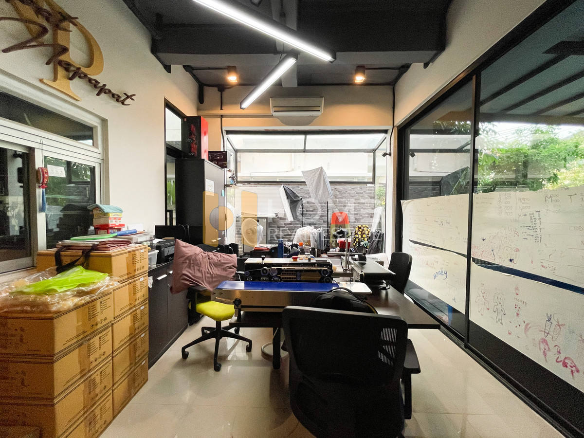 ขายบ้านนวมินทร์ รามอินทรา :  ไลฟ์ บางกอก บลูเลอวาร์ด รามอินทรา 23 / 3 ห้องนอน (ขาย), Life Bangkok Boulevard Ramintra 23 / 3 Bedrooms (FOR SALE) DIT049