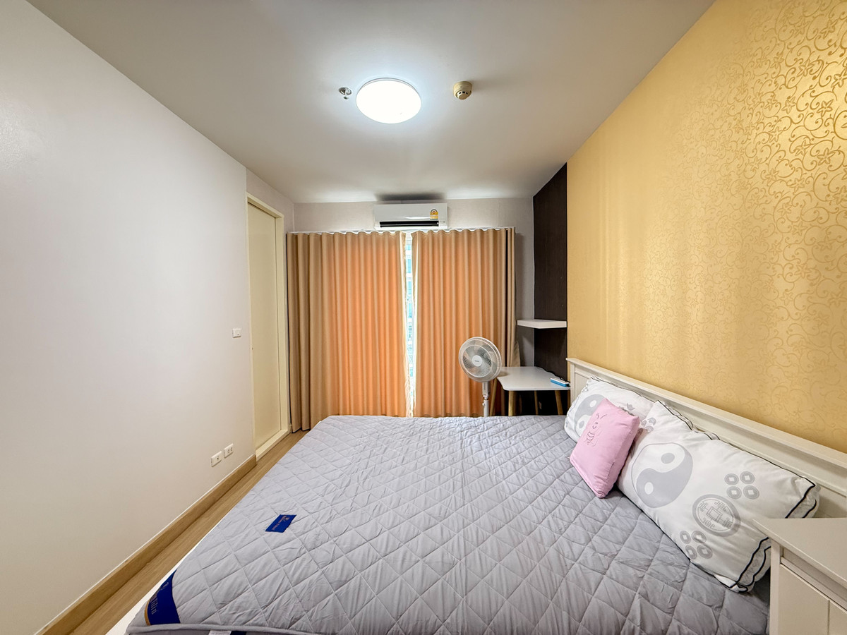 ให้เช่าคอนโดพัฒนาการ ศรีนครินทร์ : ให้เช่า 	เดอะ พาร์คแลนด์ ศรีนครินทร์  **ห้องมุม**พร้อมอยู่**