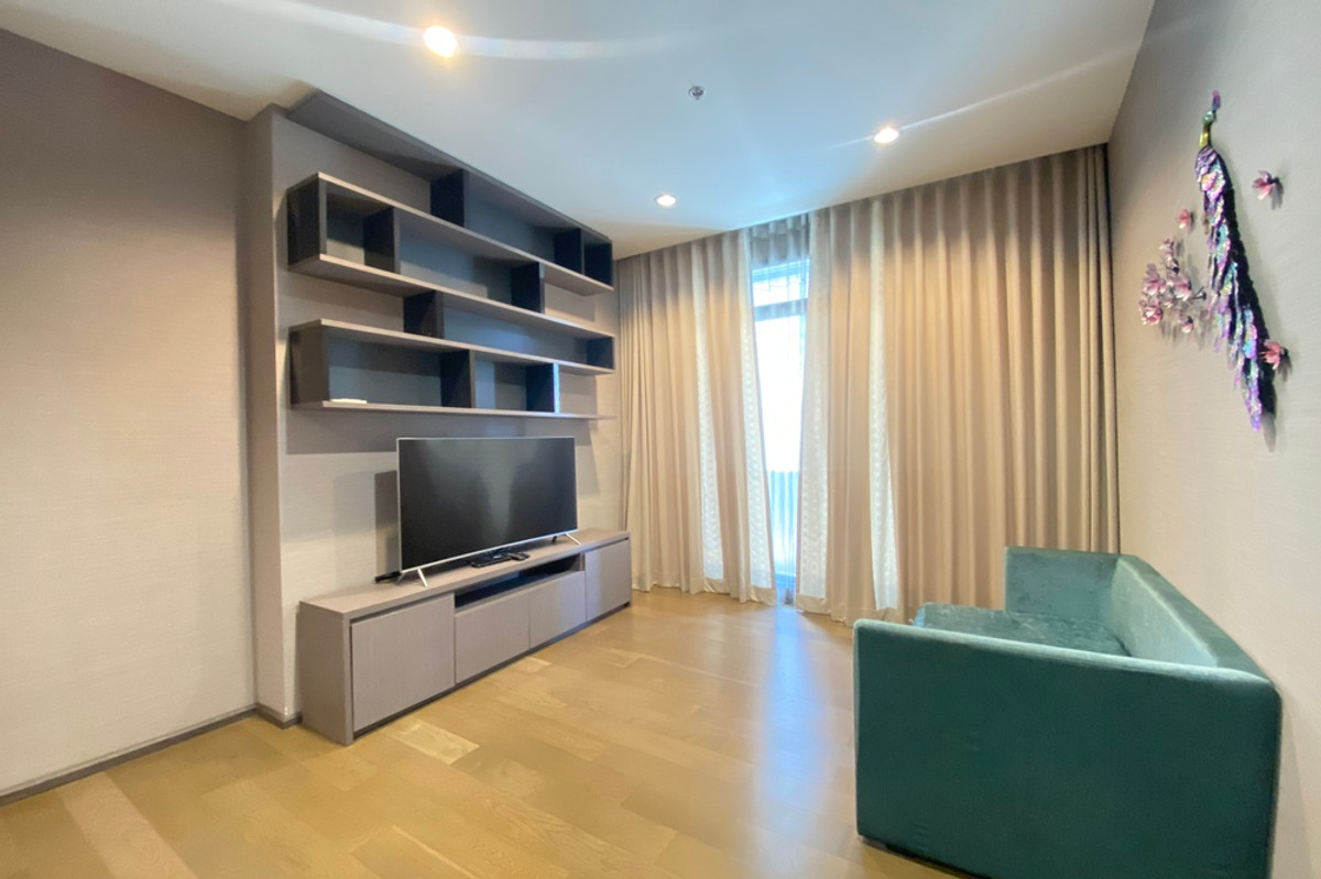 For RentCondoSathorn, Narathiwat : 🔥For Rent !! The Diplomat Sathorn, 2 bedroom, 2 bathroom, big size,  East Facing, Good location !!🔥Code C20221201642 furnished, ready to move in 📣📣
