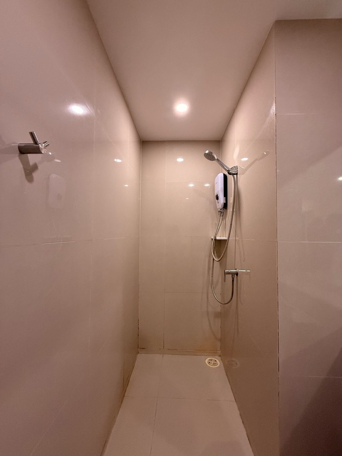 ให้เช่าคอนโดพระราม 9 เพชรบุรีตัดใหม่ RCA : 🔥ให้เช่าด่วน🔥แอสปาย อโศก - รัชดา คอนโดใกล้ MRT พระราม 9 อยู่สบาย ห้องสวย ราคาคุ้ม ใจกลางอโศก–รัชดา พร้อมอยู่! ด่วน! ห้องหลุดจอง