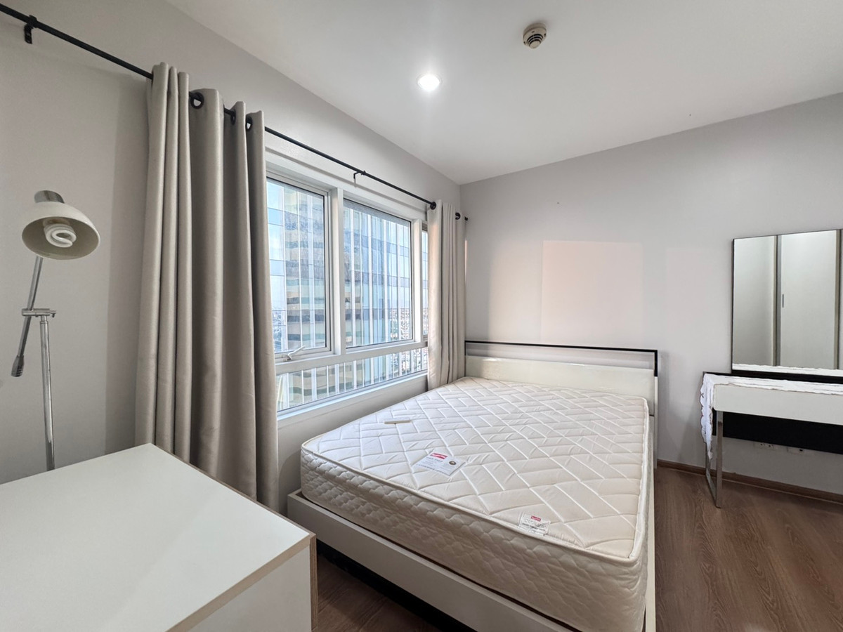 ให้เช่าคอนโดลาดพร้าว เซ็นทรัลลาดพร้าว : Sym Vibha Ladprao ว่างพร้อมให้เช่า 2 bedroom, Fully Furnished , ใกล้ bts,Mrt และตลาดและออฟฟิศมากมาย