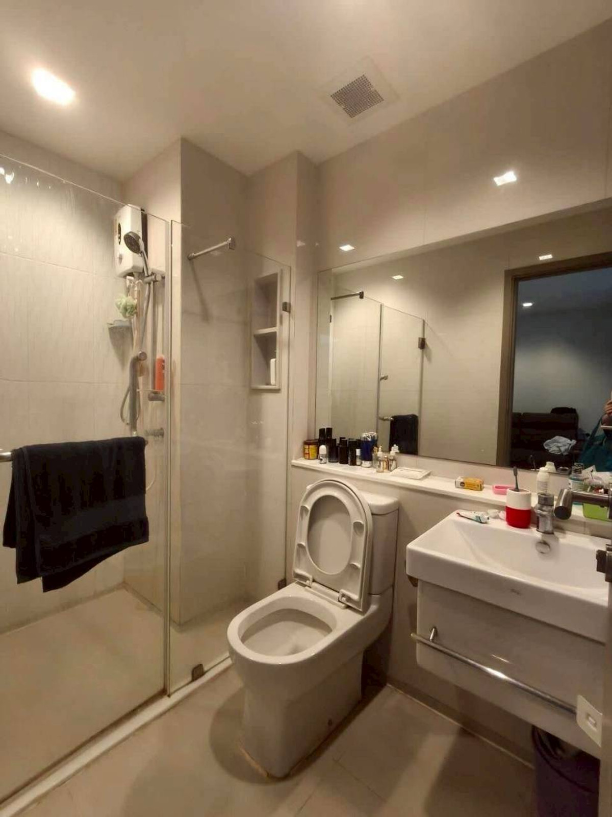 ให้เช่าคอนโดพระราม 9 เพชรบุรีตัดใหม่ RCA : ✅ LAK236 ✅ Line : @p2nproperty