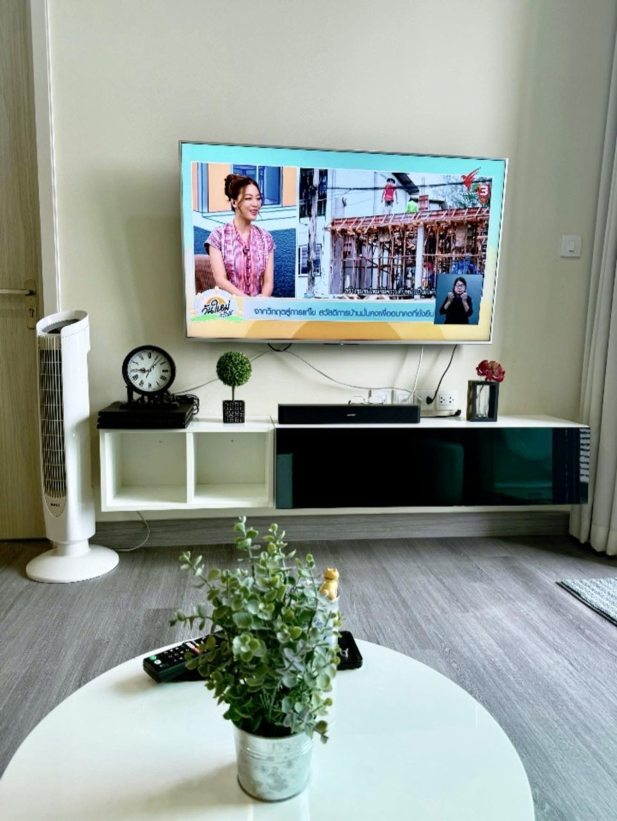 ให้เช่าคอนโดบางซื่อ วงศ์สว่าง เตาปูน : 📍โครงการ : 333 Riverside (333 ริเวอร์ไซด์)
🚝 ใกล้ : MRT สถานีบางโพ ประมาณ 400 เมตร
💵 ราคาเช่า : 25,000 บาท / เดือน