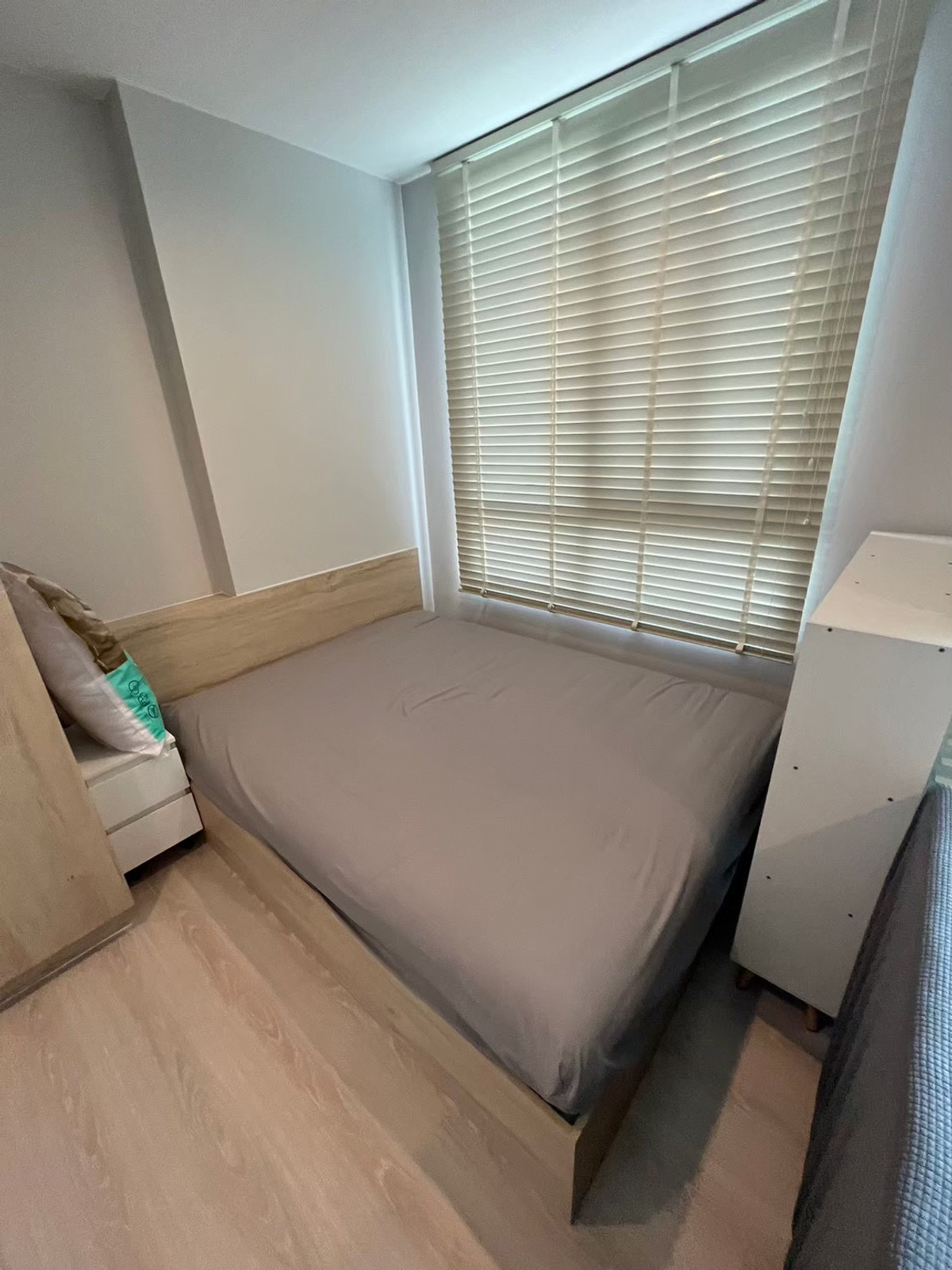 For RentCondoPattanakan, Srinakarin : ห้องว่างพร้อมอยู่ คอนโด Nue Condo ศรีนครินทร์-ลาซาล ใกล้ MRTสถานีศรีลาซาล Brand new room! Never rented out before Electrical appliances and furniture are brand new out of the box. Ready to move in immediately.