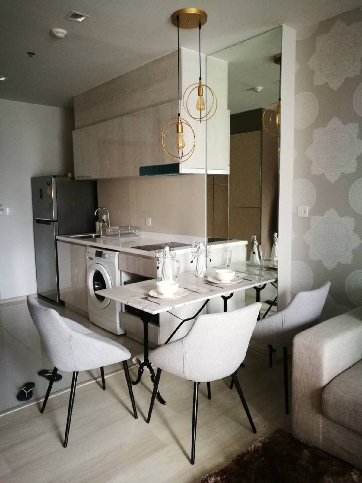 For RentCondoWitthayu, Chidlom, Langsuan, Ploenchit : For rent Life One Wireless 2 bedrooms 40k/month! Near BTS Ploenchit, beautiful central area, ready to move in