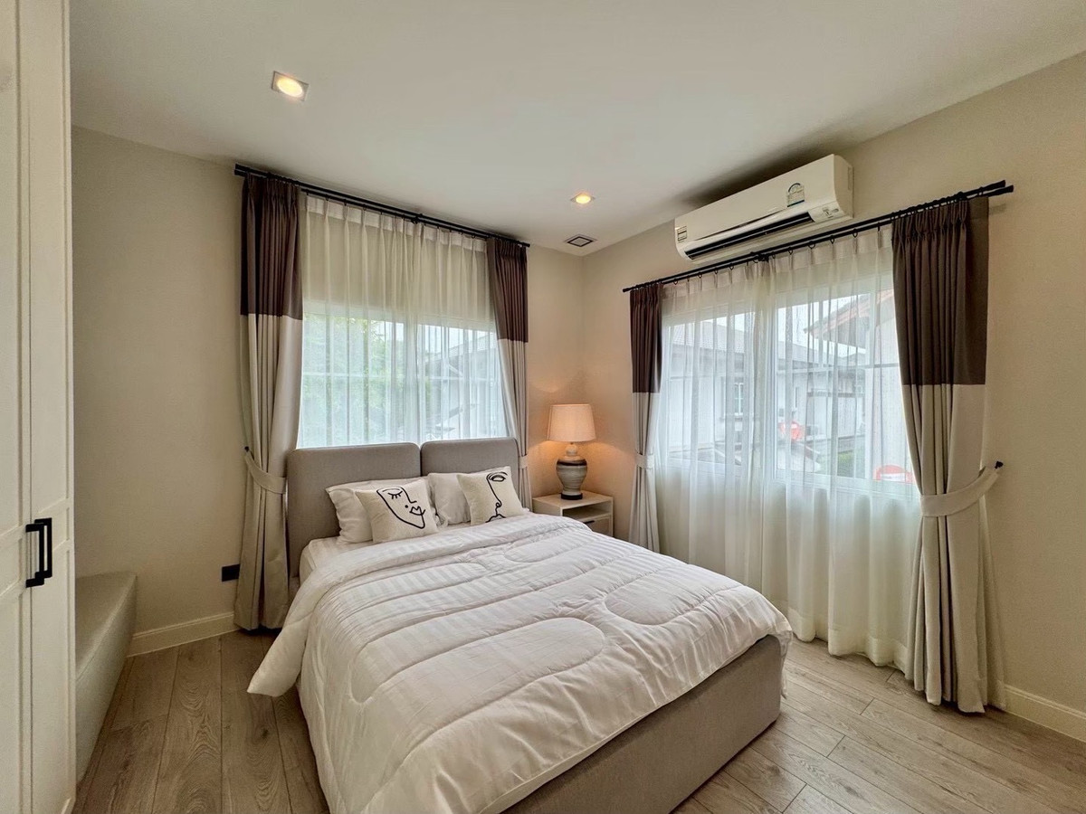 For RentHouseBangna, Bearing, Lasalle : For rent, detached house, Nantawan Bangna KM.7 For Rent Nantawan Bangna KM7