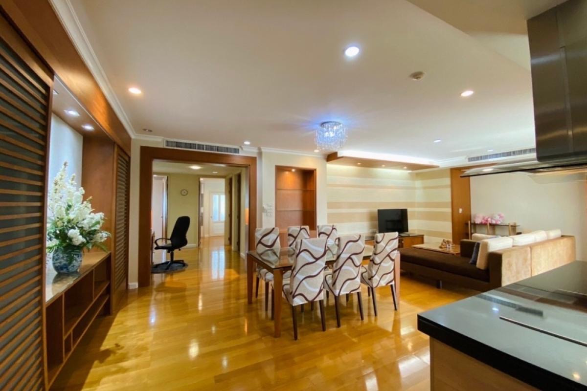 For RentCondoSukhumvit, Asoke, Thonglor : Best Price ‼️For rent The Cadogan Private Residence, very beautiful room, classic decoration, luxury, ready to move in.
